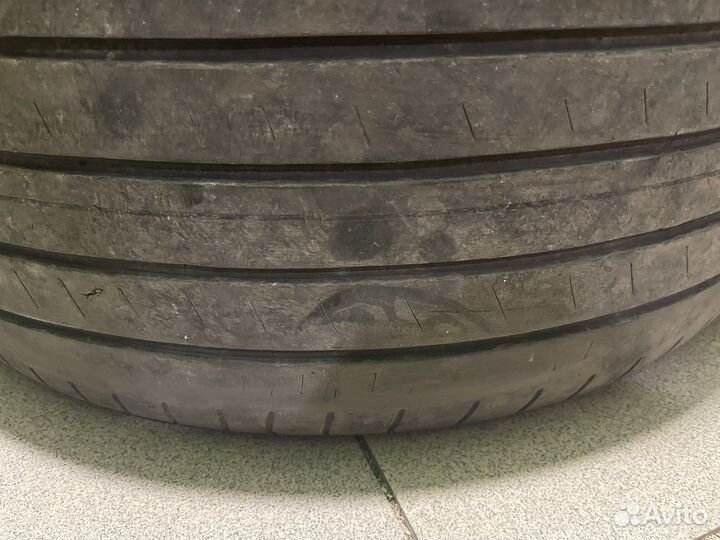 Bridgestone Turanza T005A 235/45 R18 98W