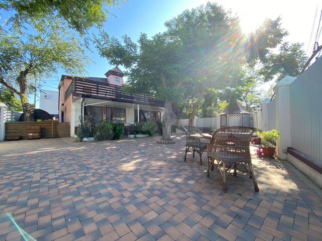 Комната 18 м², 1/2 эт.