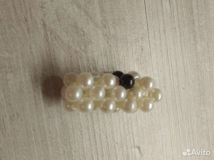 Червячок из бисера