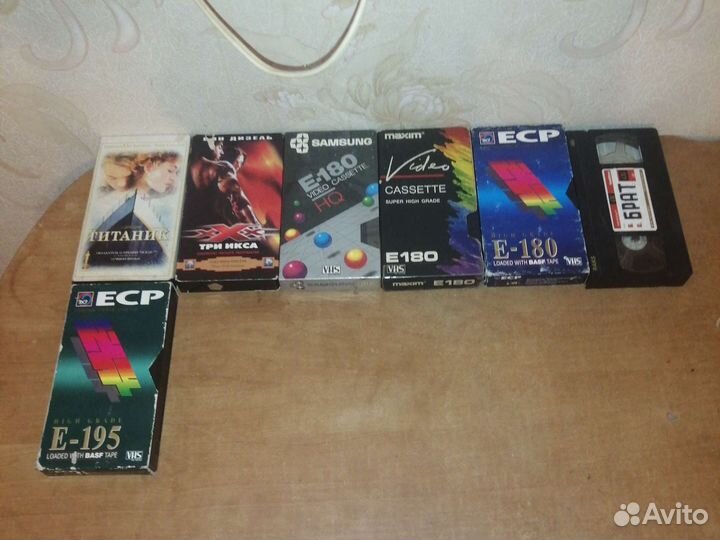 Видеокассеты VHS & CD и Dvd диски