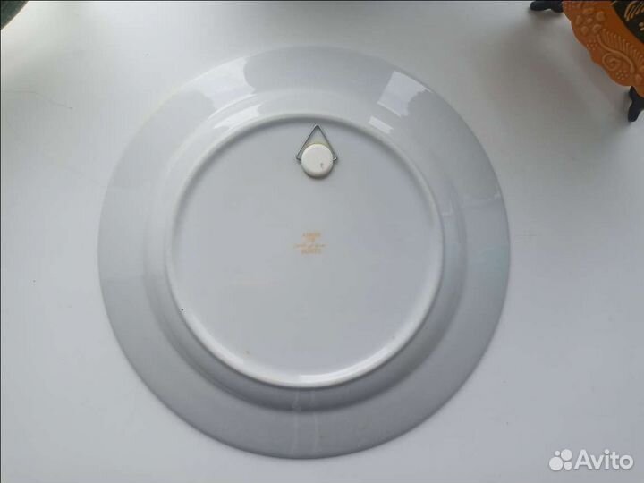 Настенная декоративная тарелка