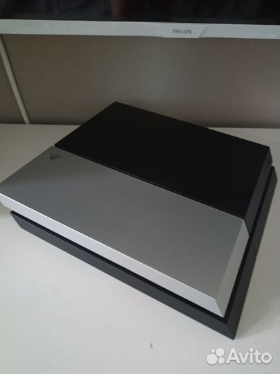 Sony playstation 4 + 92игры + FIFA 2022