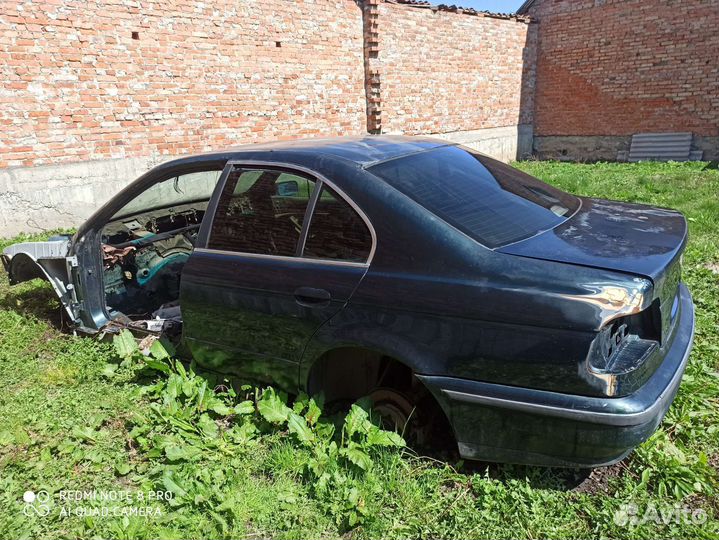 Кузовные детали на бмв е 39