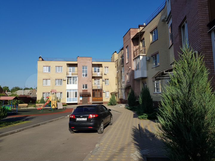 2-к. квартира, 72,9 м², 1/3 эт.