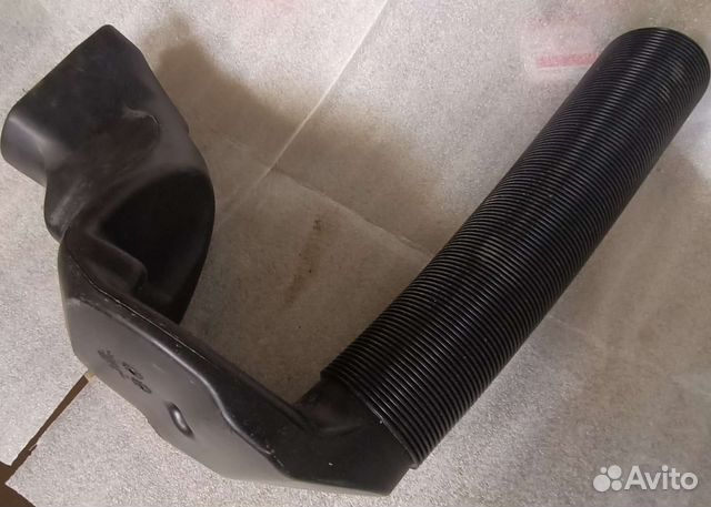 Задний вентиляционный воздуховод на BRP