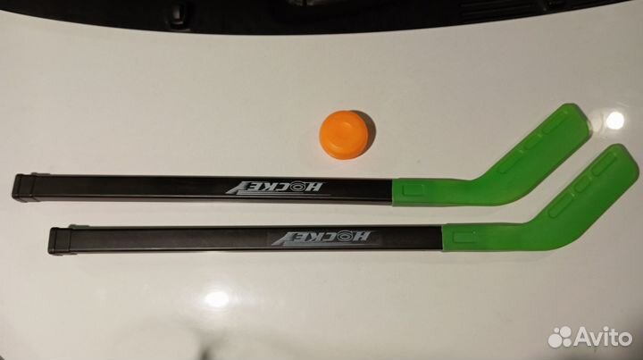 Клюшки хоккейные детские пластиковые набор