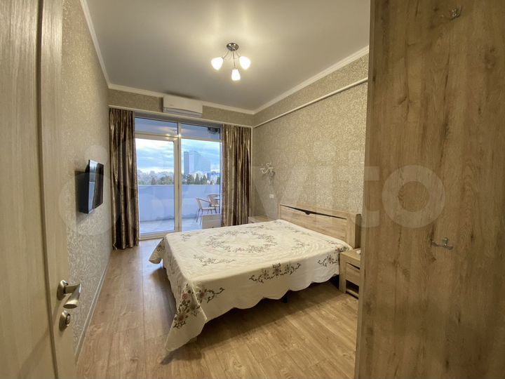 2-к. квартира, 64 м², 9/17 эт.