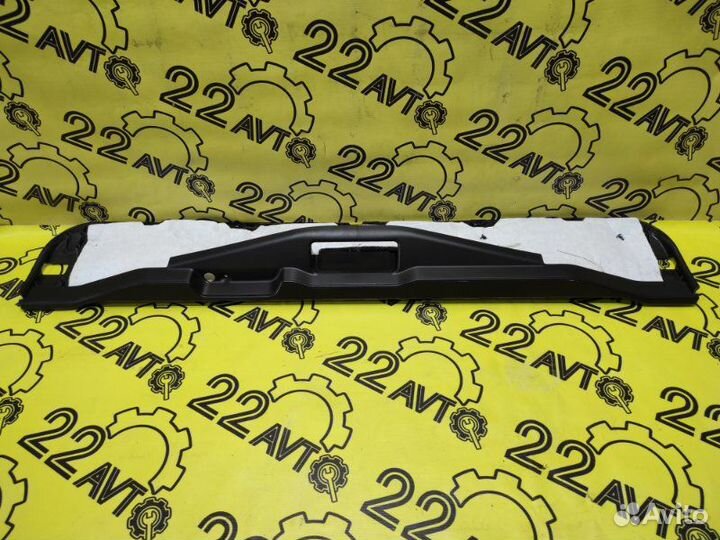 Накладка крышки багажника Bmw X5 E70 N55 (3