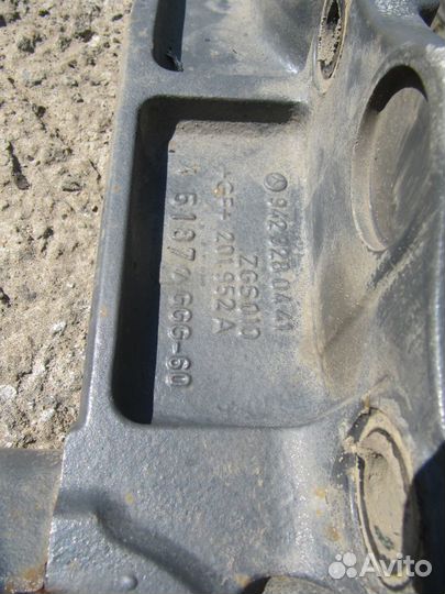 Кронштейн пневморессоры Mercedes Benz Actros MP3