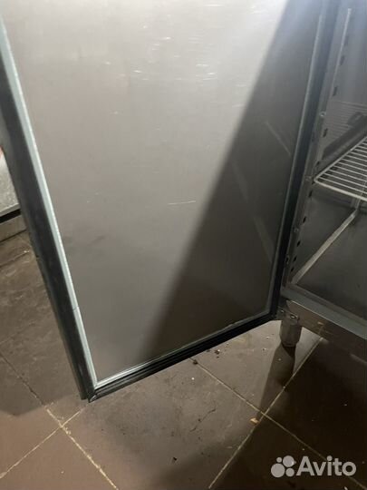 Холодильный стол для пиццы