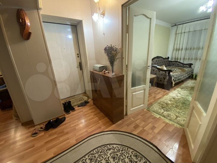 2-к. квартира, 64 м², 3/5 эт.