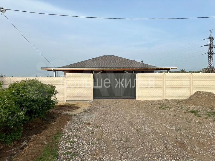 Коттедж 113 м² на участке 6 сот.