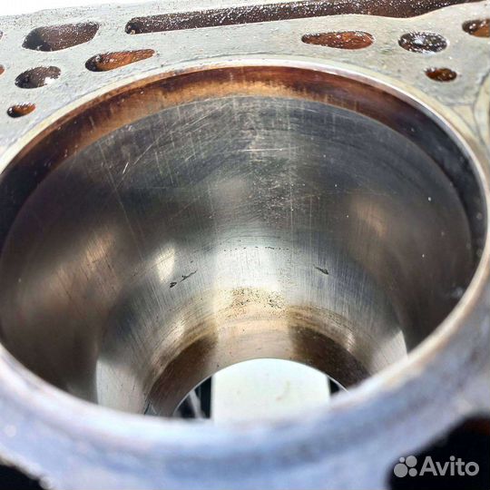 Блок цилиндров k7m logan symbol sandero megane