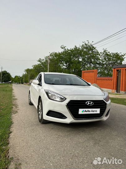 Hyundai i40 2.0 AT, 2017, 200 000 км