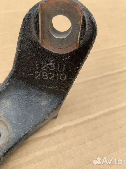 Кронштейн двигателя Toyota Camry 40 06-11