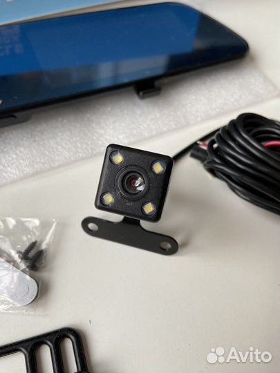 Видеорегистратор зеркало с камерой заднего вида
