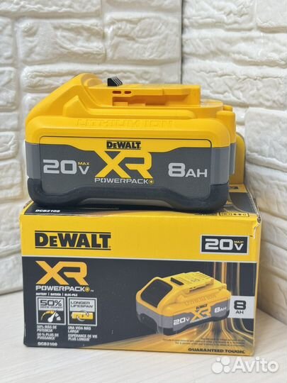 Аккумулятор (20V 8Ah, Li-Ion) dewalt DCB2108