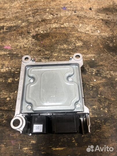 Блок SRS Ford Focus 2 Арт. 100776