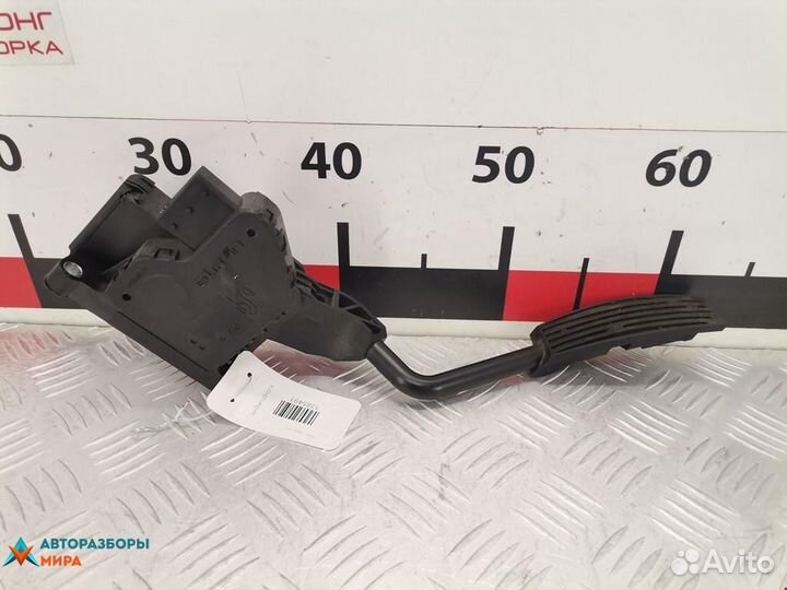 Педаль Fiat Punto 2 рест. 2011 52097728