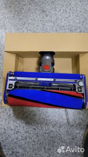 Dyson электрощетка Fluffy с мягким валиком SV10/V8