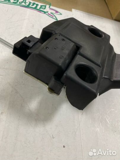 Замок багажника Toyota Camry ACV 40 2azfe 2008