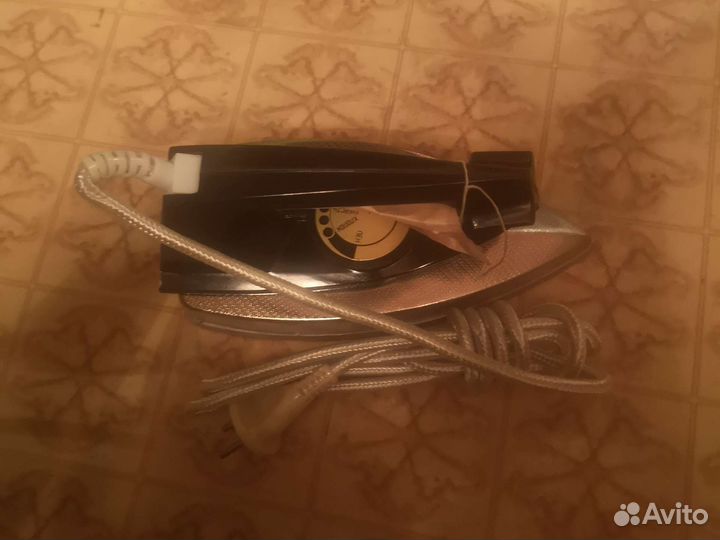 Утюг советский новый