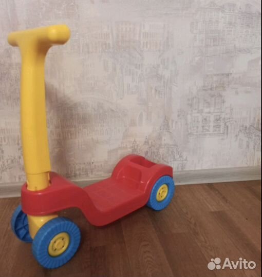 Самокат детский четырехколесный