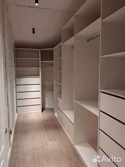 Гардеробная на заказ, производство мебели