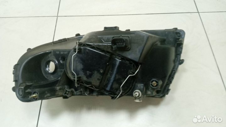 Фара правая стекло УАЗ Патриот