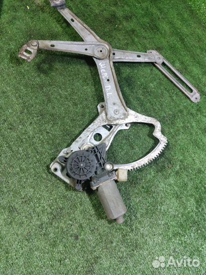 Стеклоподъемник передний левый Mercedes Benz W202