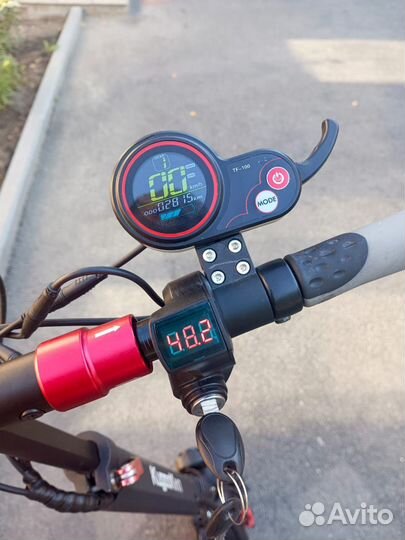 Продам электросамокат koogo MAX speed