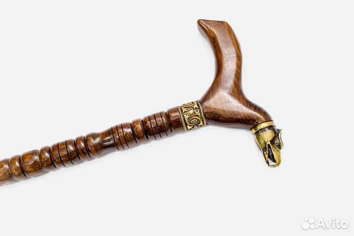 Трость для ходьбы деревянная