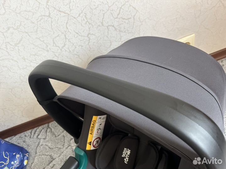 Автолюлька Britax Roemer Baby-Safe 3 i-Size