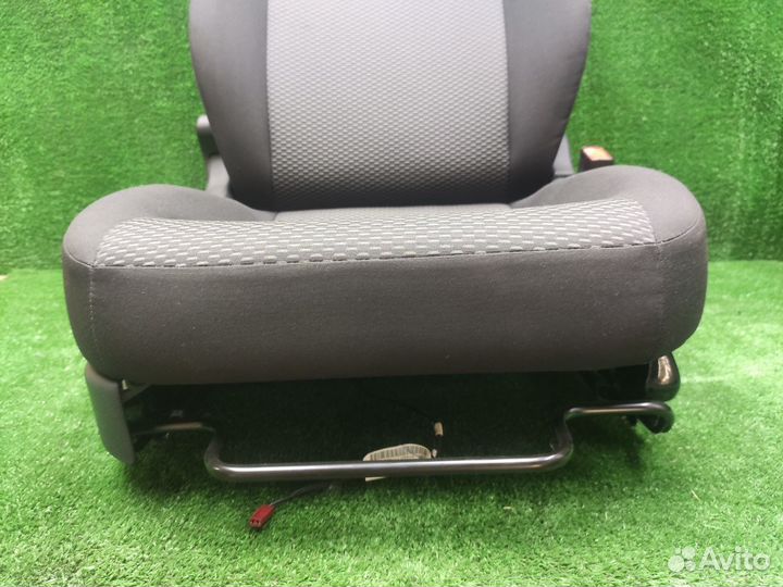 Новые сидения volkswagen polo 5