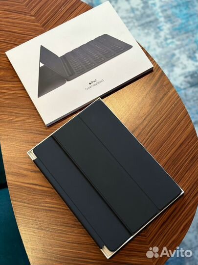 iPad SMART keyboard charcoal grey, ru, 10,5