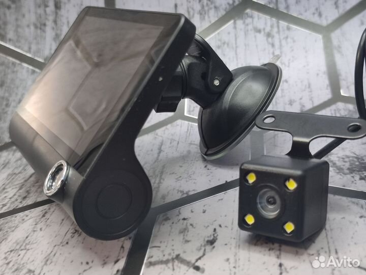 Видеорегистратор с 3 камерами Lkm