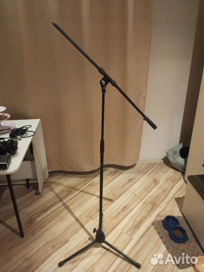 Стойка для микрофона rockdale 3617T