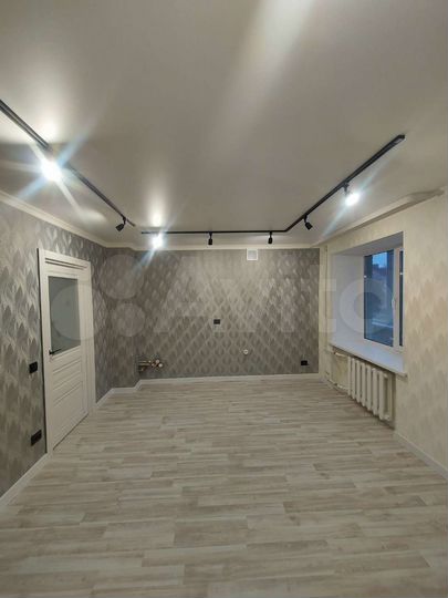 2-к. квартира, 70 м², 3/12 эт.