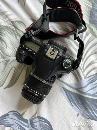 Фотоаппарат canon 60d + объектив EFS18-55