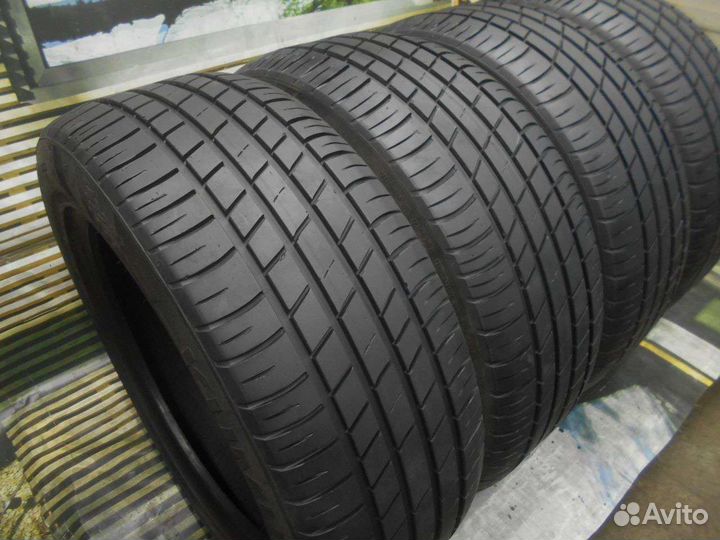 Kumho Ecsta HS51 205/55 R16