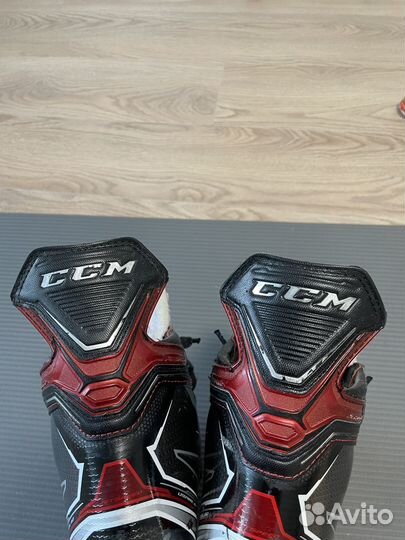 Коньки CCM ft490. Размер 8.5 D