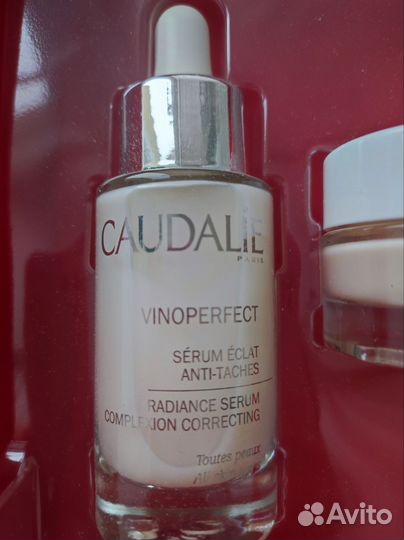Набор для сияния кожи Vinoperfect Caudalia