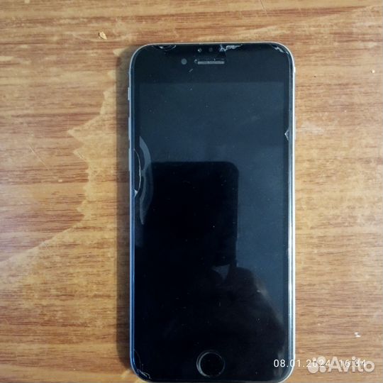 iPhone 6S, 32 ГБ