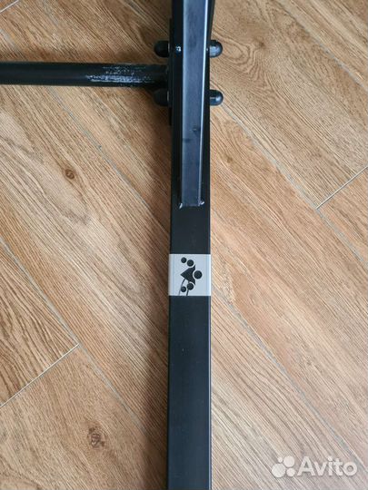 Турник и брусья