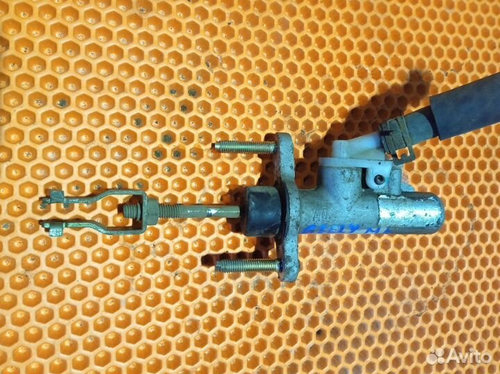 Цилиндр сцепления главный Geely MK Cross