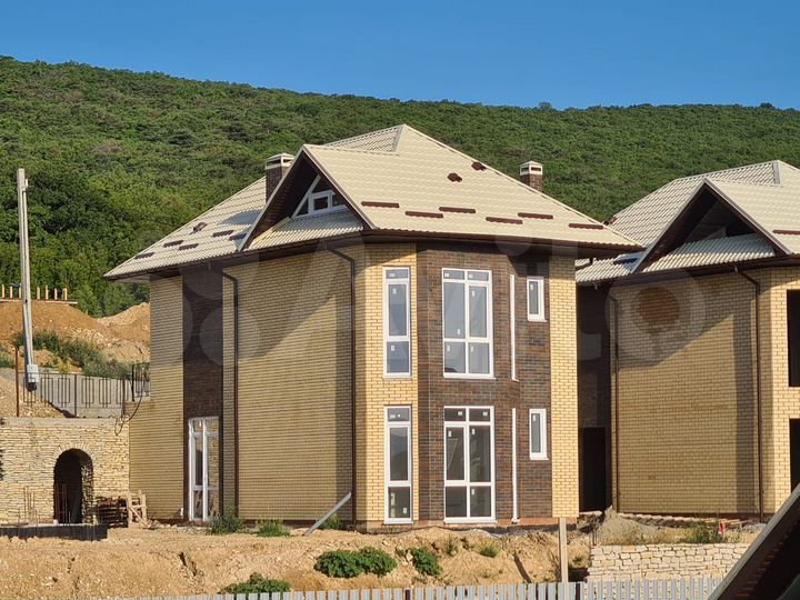 Дом 150 м² на участке 4,5 сот.