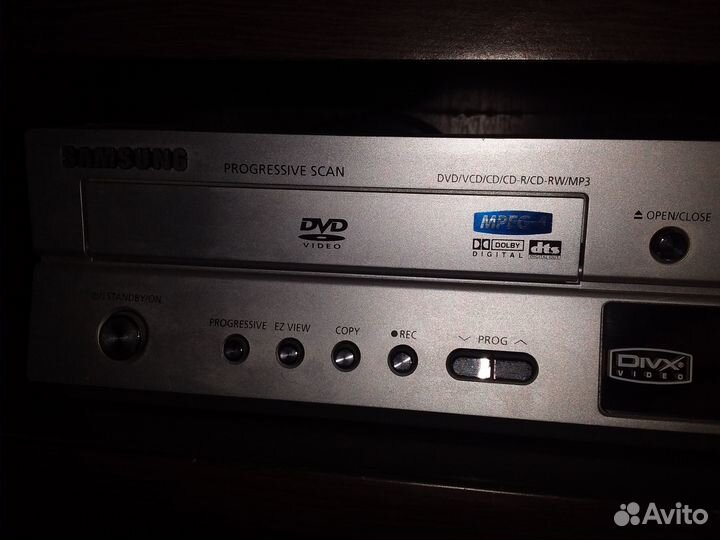 Combo проигрыватель samsung DVD – V7500K