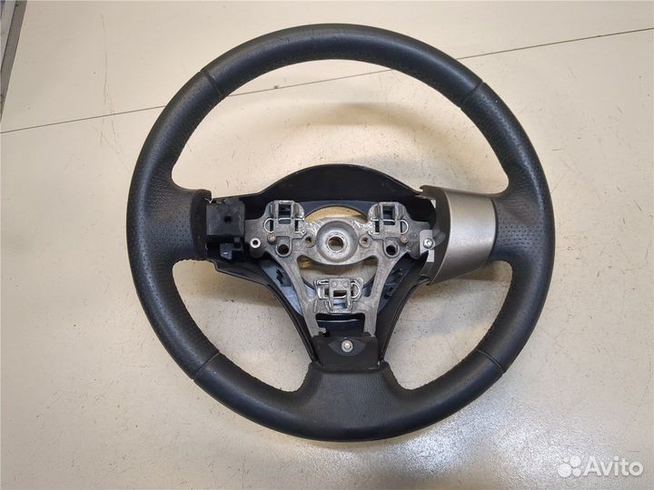 Руль Toyota Yaris, 2011