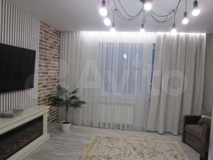 2-к. квартира, 60 м², 8/10 эт.