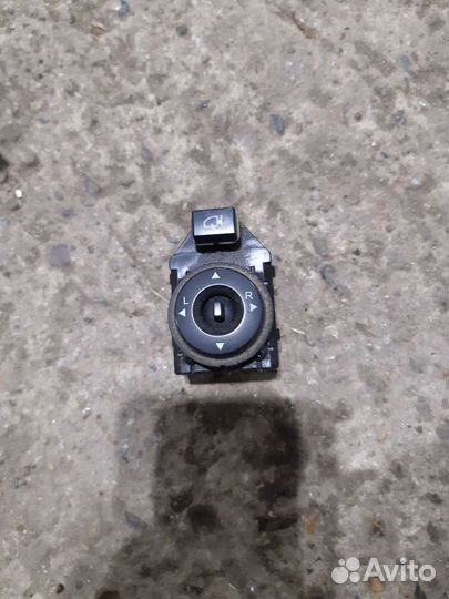 Kia Ceed ED блок управления зеркалами